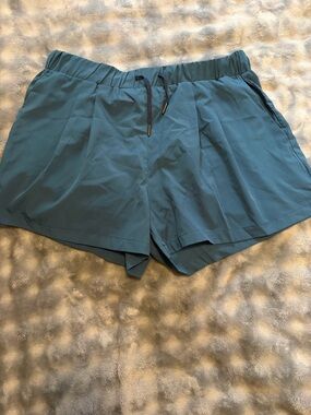 Halara women’s Casual Elastic-Waist Teal Shorts